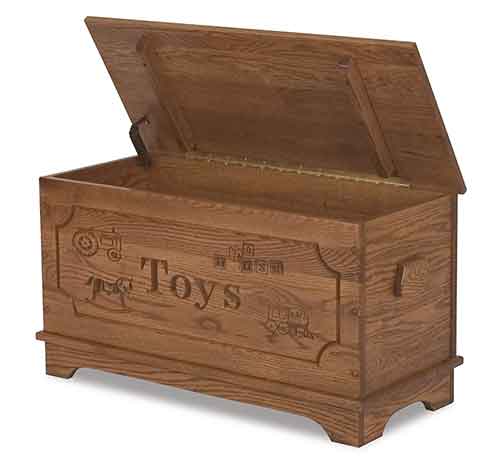 Amish Toy Box with Carving - Click Image to Close