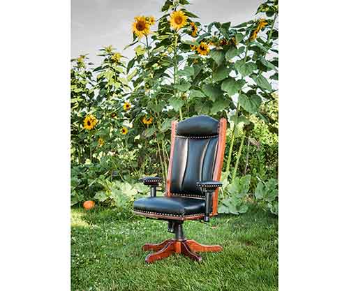 Amish Made Desk Chair (with adjustable arms) - Click Image to Close