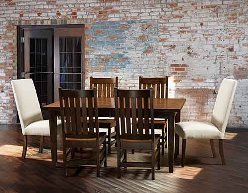 Amish Williamsburg Dining Chair - Click Image to Close
