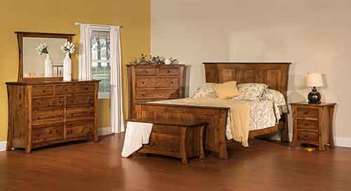 Amish Matison 3 Drawer Nightstand - Click Image to Close