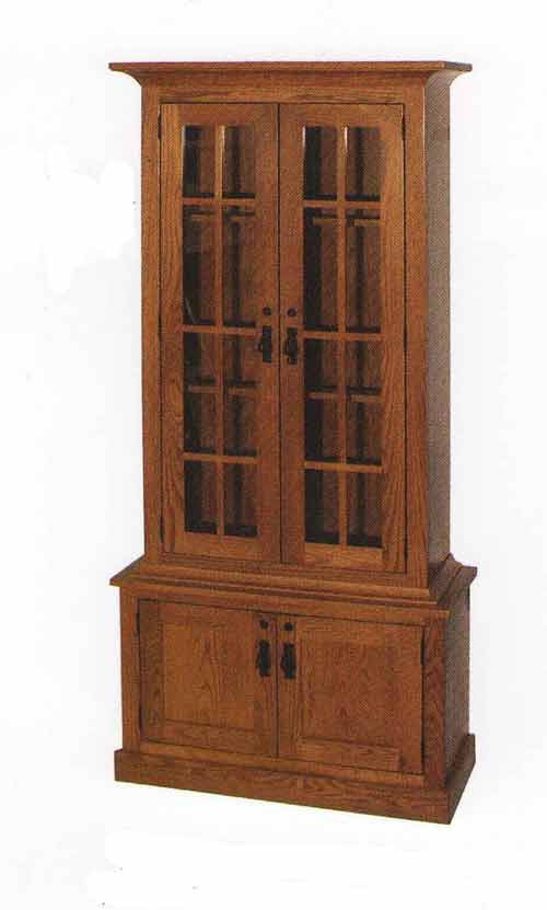 Amish Two Door Gun Cabinet with Mullions - Click Image to Close