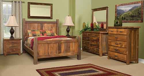 Amish Made Farmhouse Bed - Click Image to Close