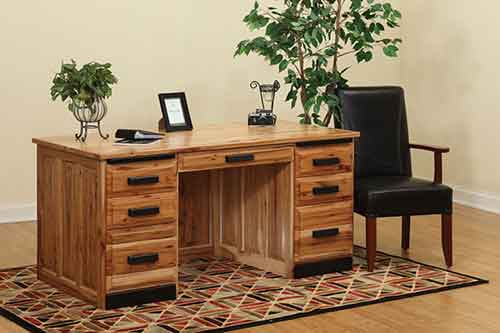 Traditional Flat Top Desk - Click Image to Close